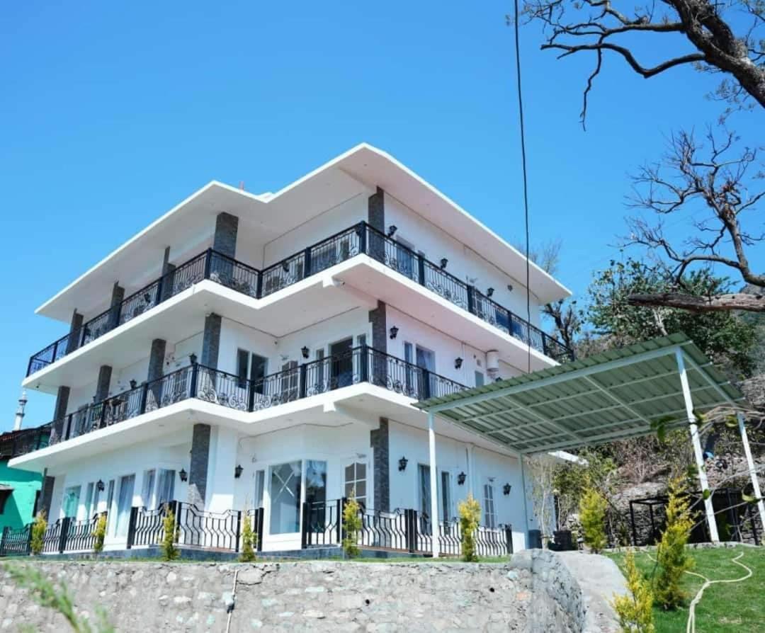 The Periwinkle Homestay Bhīm Tāl Extérieur photo